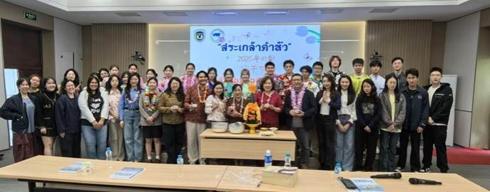 51e18f7f8b34e2f5da9c4a7802965311